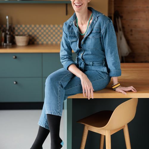 Chaussettes de contention Colors noir et turquoise