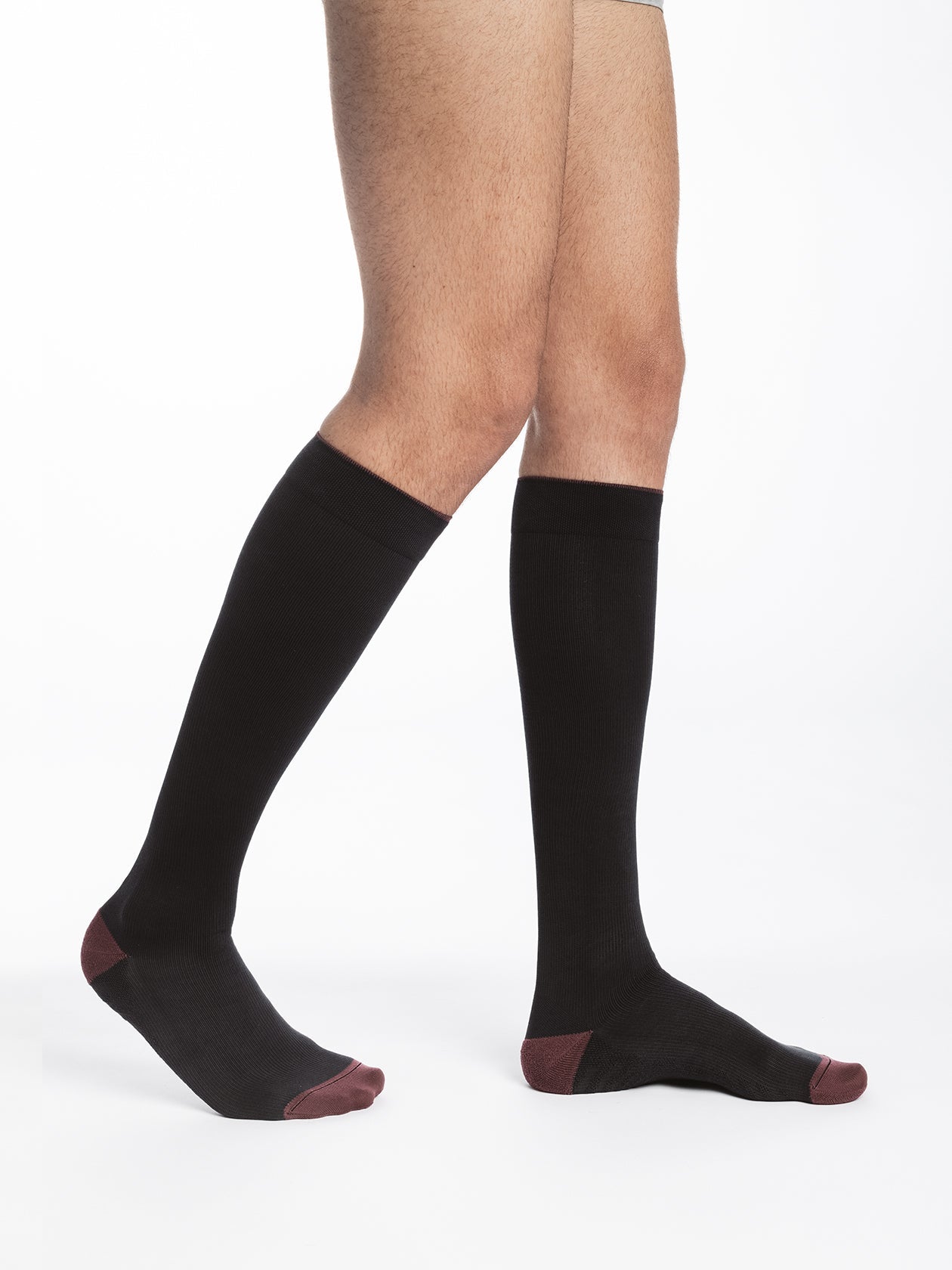 Chaussettes de contention Colors noir et aubergine