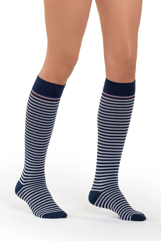 Sigvaris - Chaussettes de contention femme Marinière bleu marine et blanc